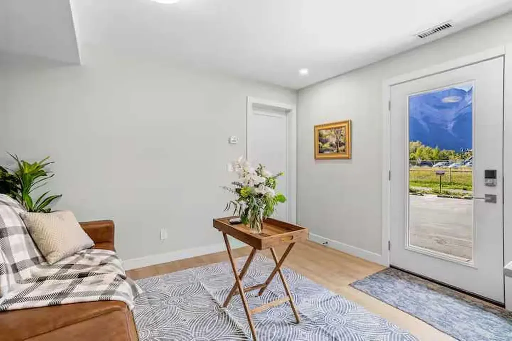 1106 Bow Valley Trail Canmore AB T1W1N6