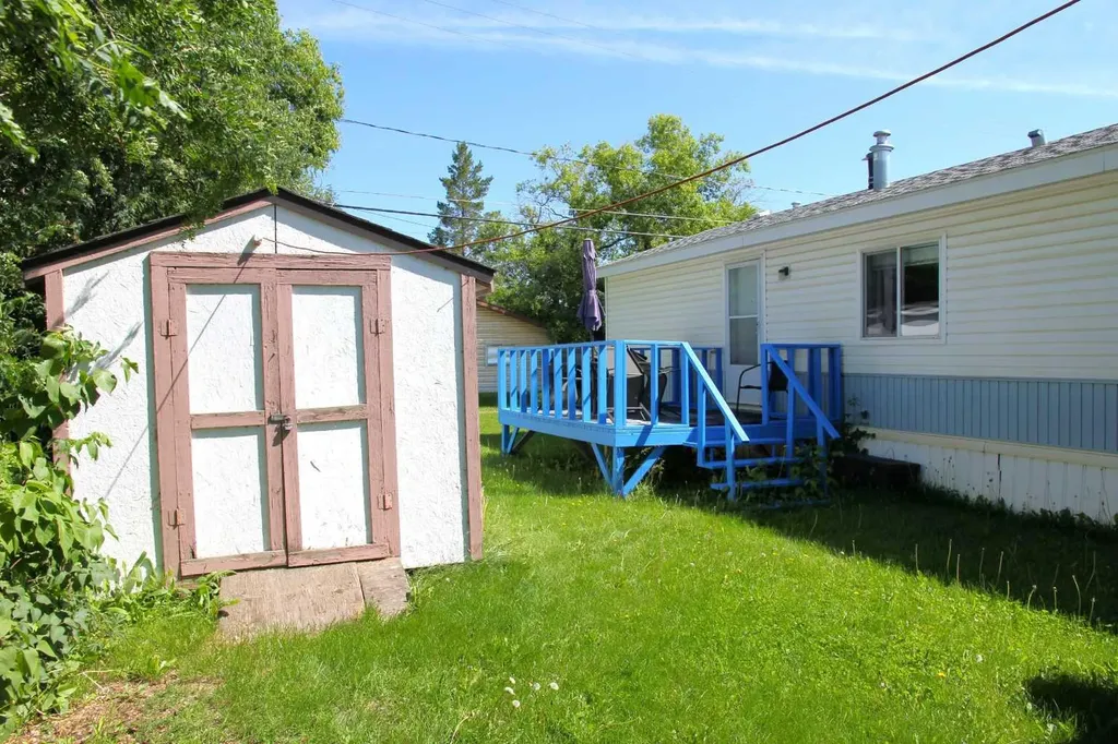 302 1 Avenue W Maidstone SK S0M 1M0