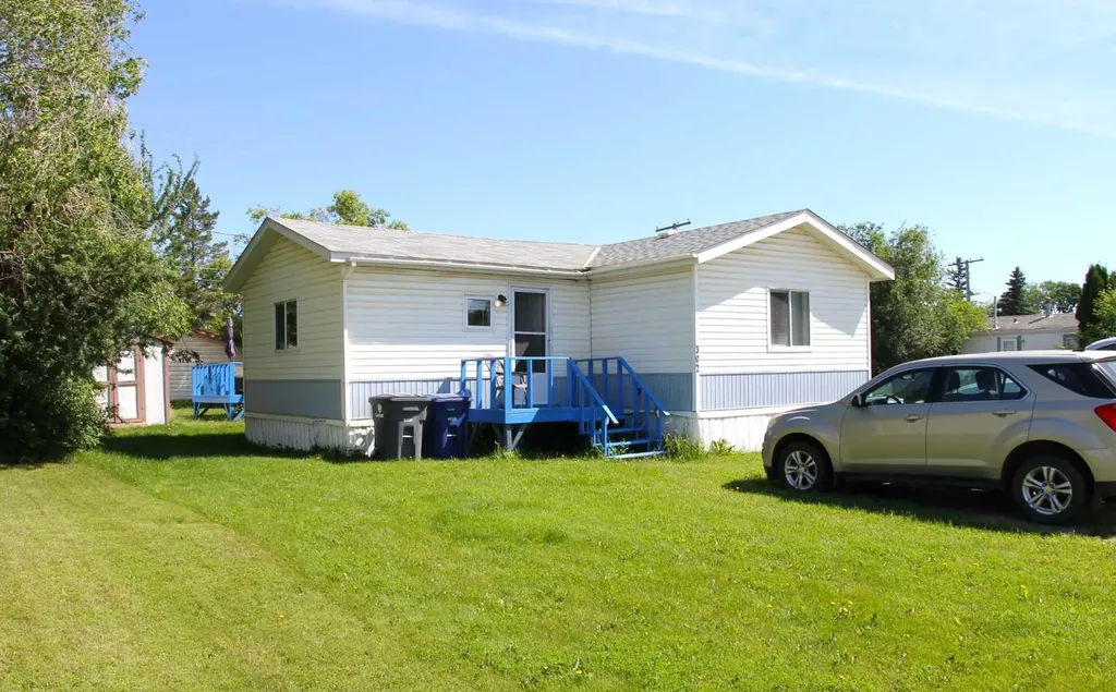 302 1 Avenue W Maidstone SK S0M 1M0