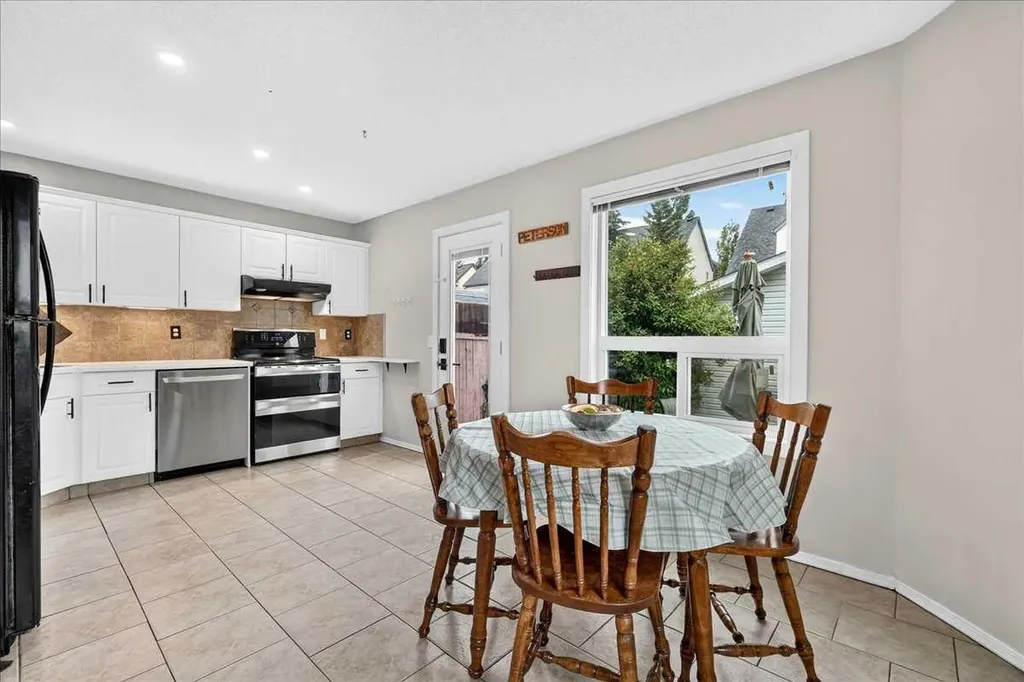 39 Bridlewood Avenue SW Calgary AB T2Y3T3