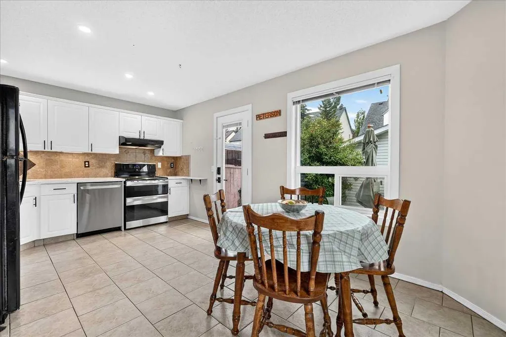 39 Bridlewood Avenue SW Calgary AB T2Y3T3