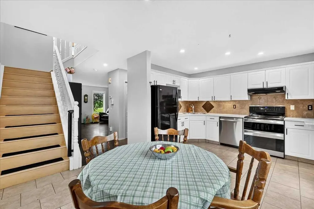 39 Bridlewood Avenue SW Calgary AB T2Y3T3
