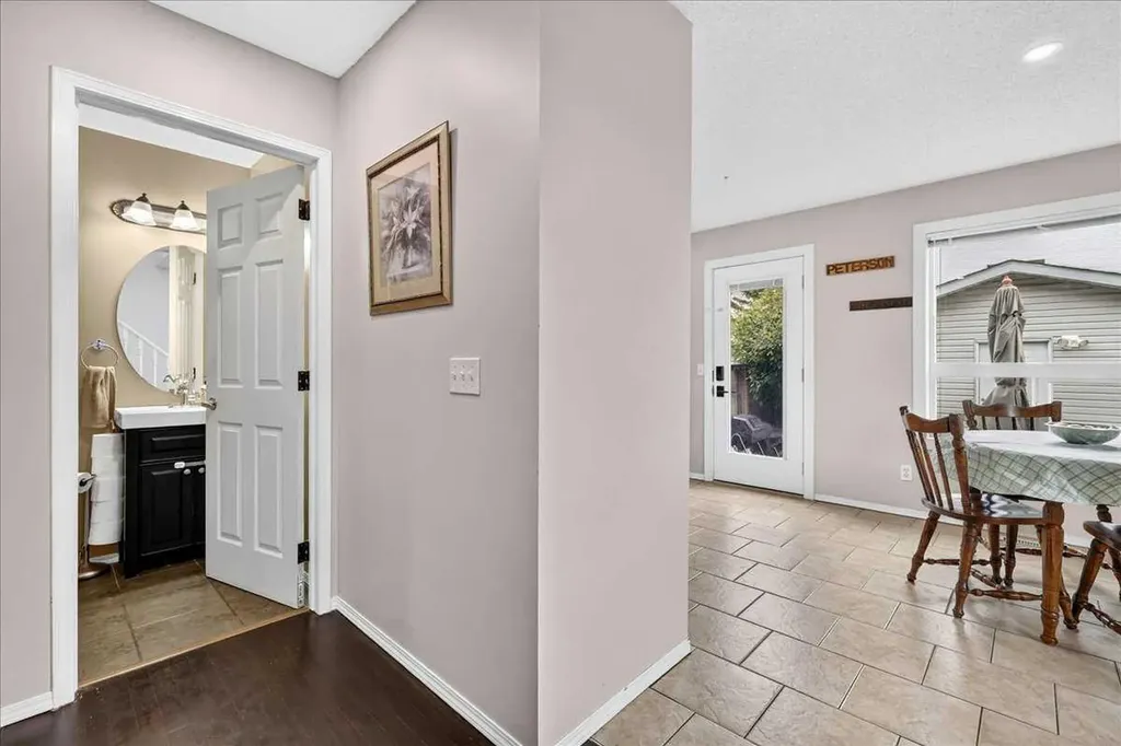 39 Bridlewood Avenue SW Calgary AB T2Y3T3