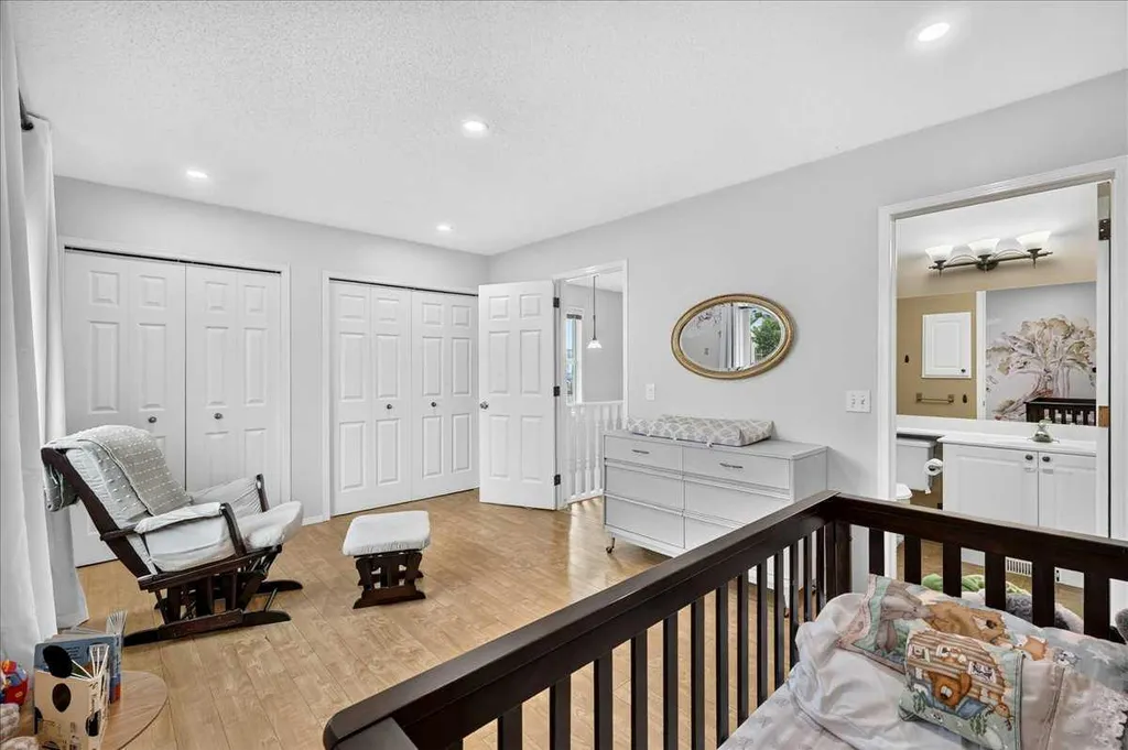 39 Bridlewood Avenue SW Calgary AB T2Y3T3