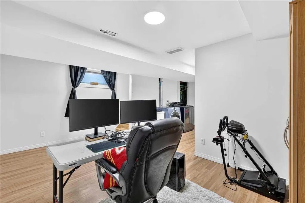 39 Bridlewood Avenue SW Calgary AB T2Y3T3