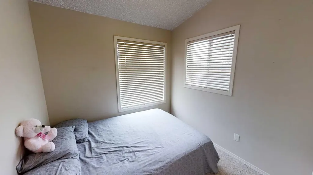 11225 69 Avenue Grande Prairie AB T8W0G1