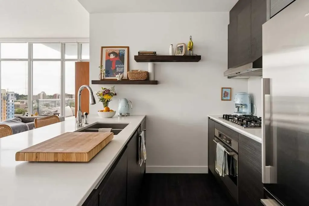 1501 6 Street SW Calgary AB T2R 0Z7