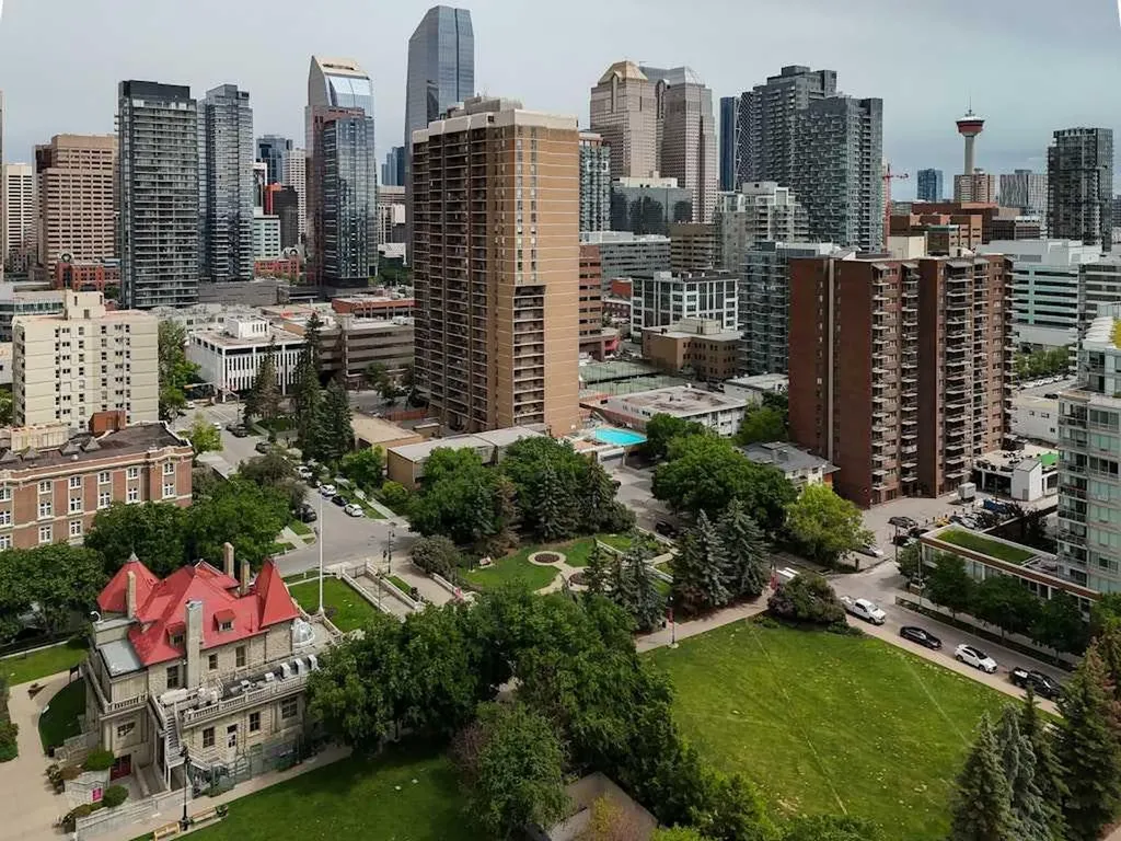 1501 6 Street SW Calgary AB T2R 0Z7