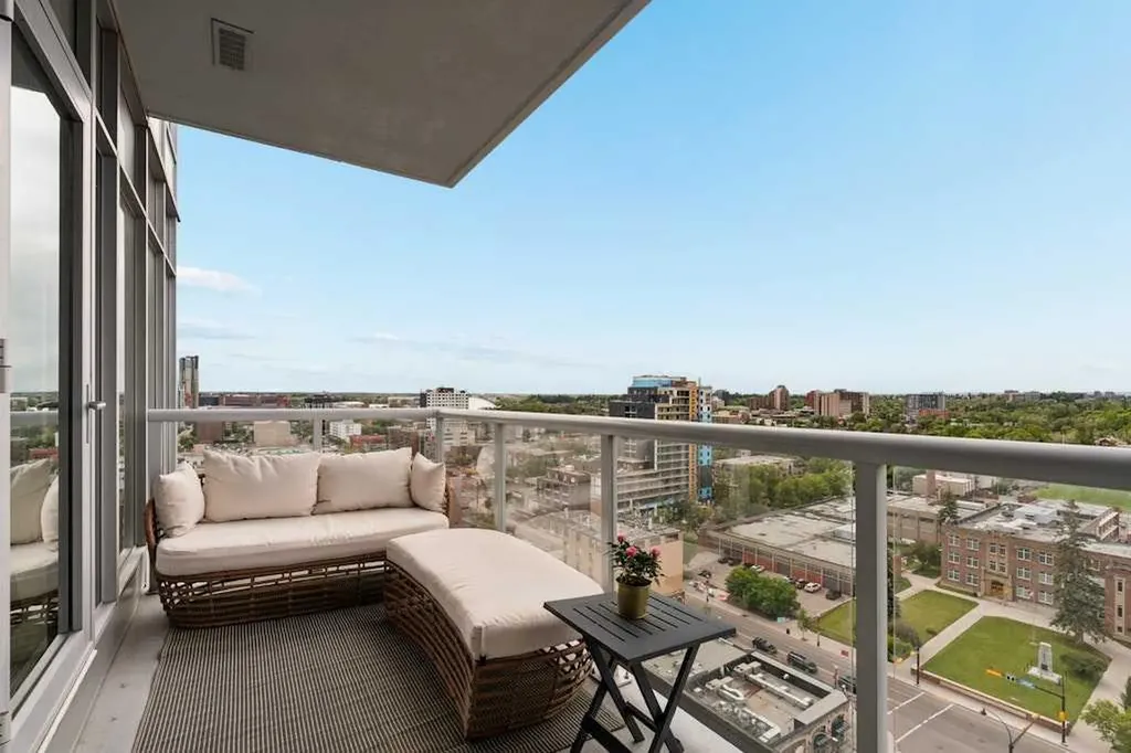 1501 6 Street SW Calgary AB T2R 0Z7