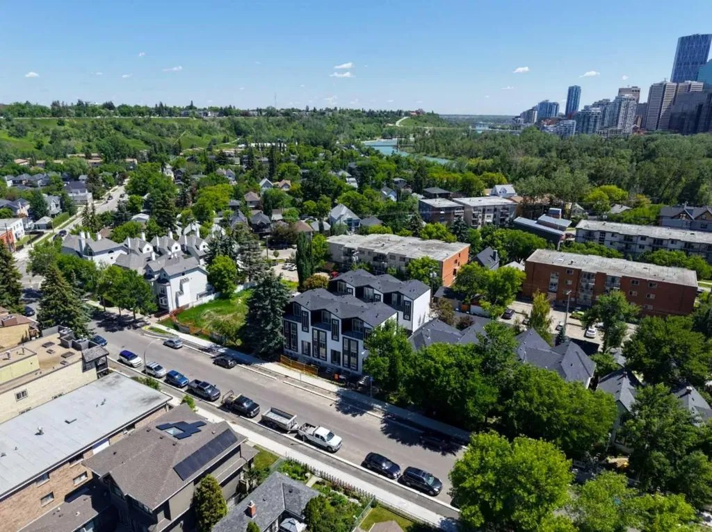 625 2 Avenue NW Calgary AB T2N 0E2