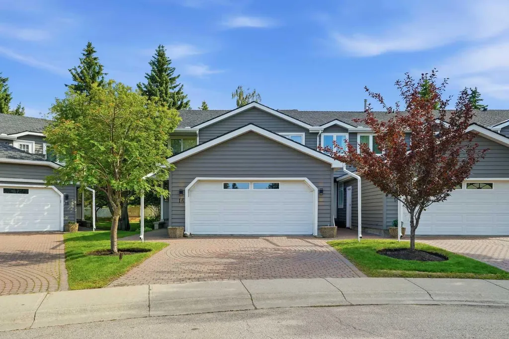 16 Wood Crescent SW Calgary AB T2W 4B6