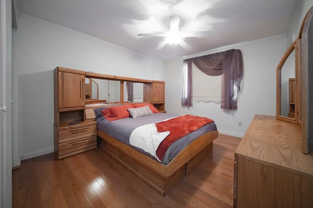 100 Caldwell Crescent Fort Mcmurray AB T9K 1G2