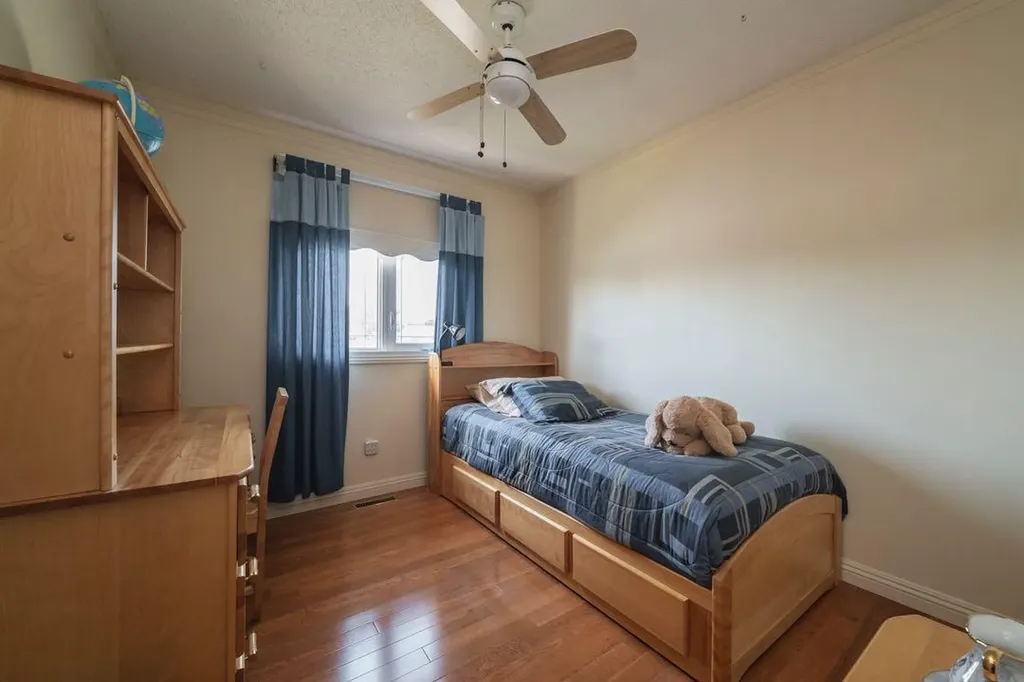 100 Caldwell Crescent Fort Mcmurray AB T9K 1G2