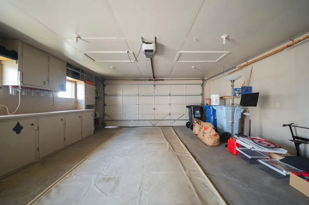 100 Caldwell Crescent Fort Mcmurray AB T9K 1G2