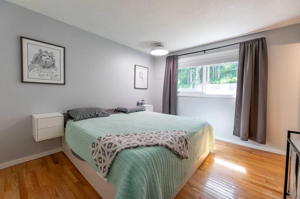 153 Alder Drive Hinton AB T7V 1C9