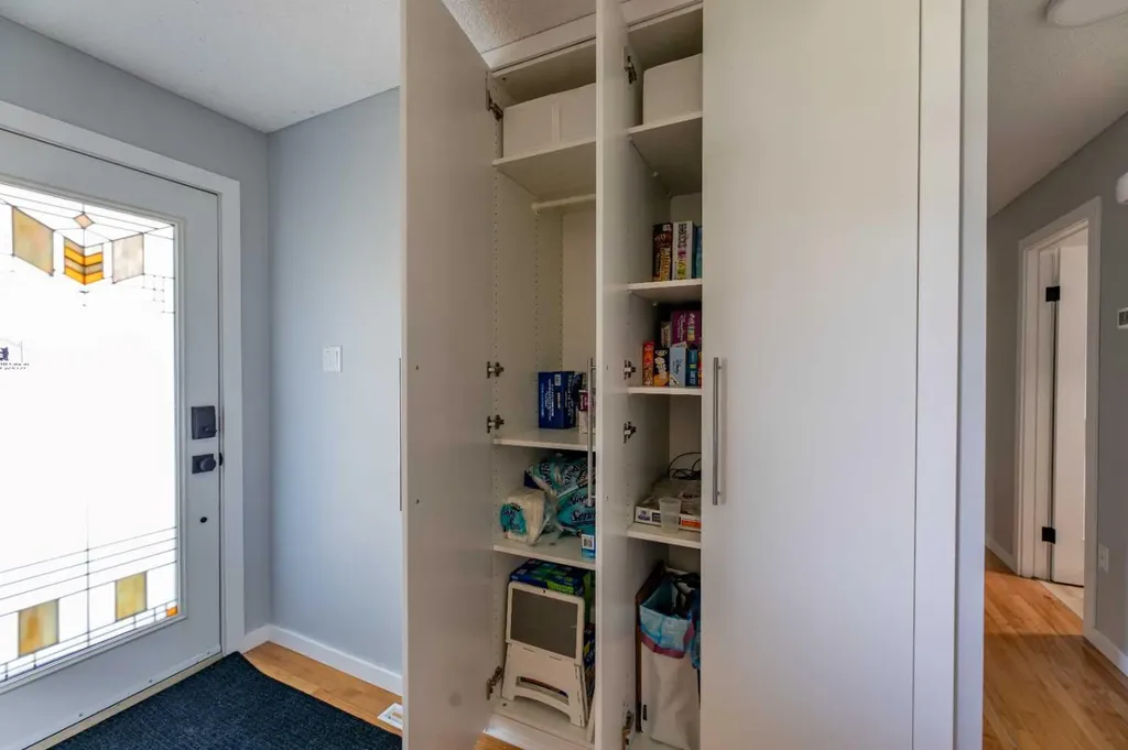 153 Alder Drive Hinton AB T7V 1C9
