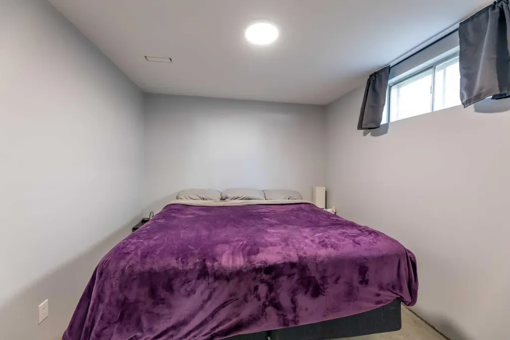 153 Alder Drive Hinton AB T7V 1C9