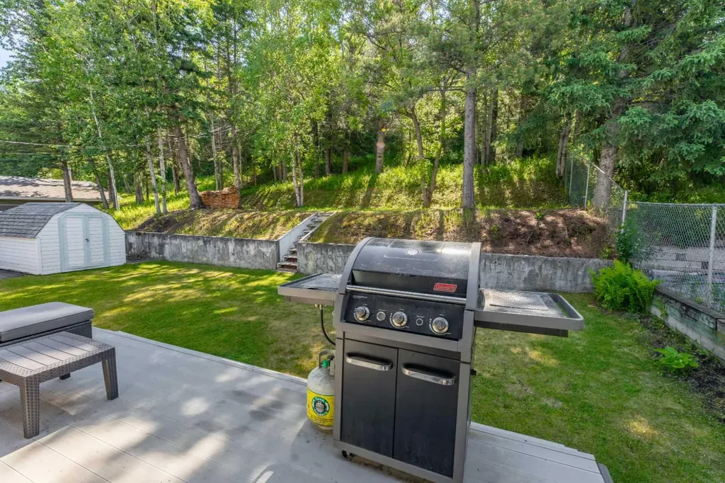 153 Alder Drive Hinton AB T7V 1C9