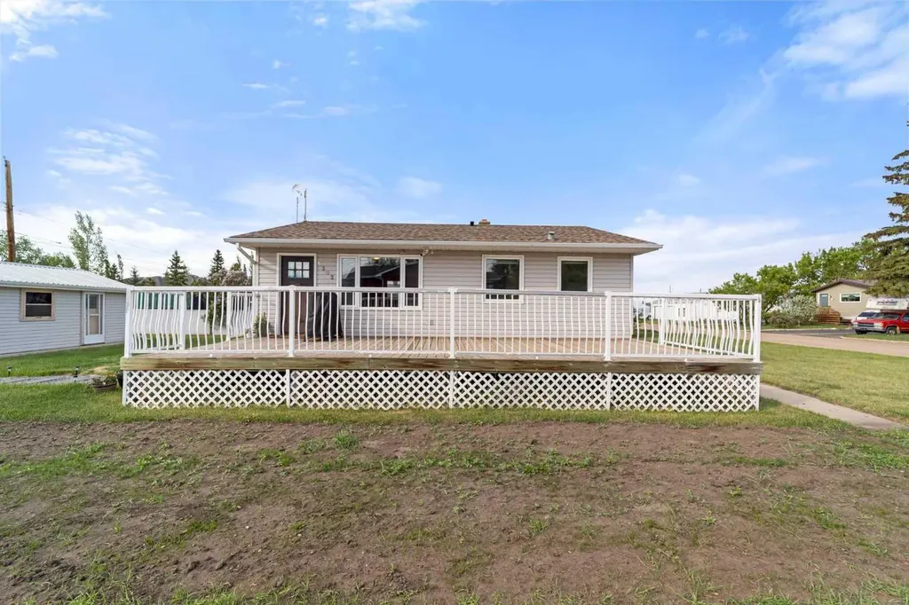 5302 49 Street Daysland AB T0B1A0