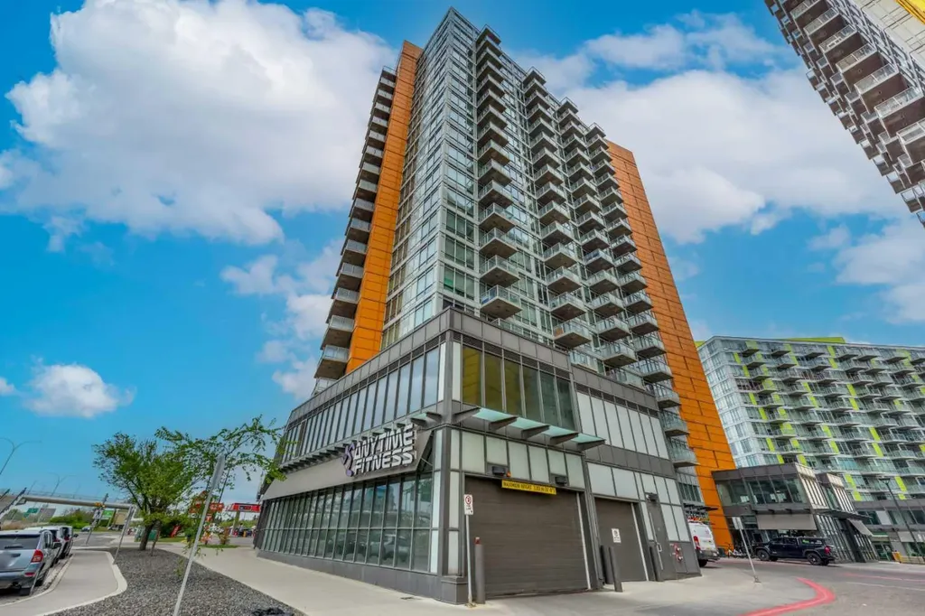 3830 Brentwood Road NW Calgary AB T2L 2J9