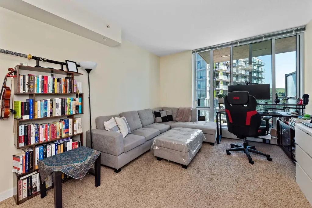 3830 Brentwood Road NW Calgary AB T2L 2J9