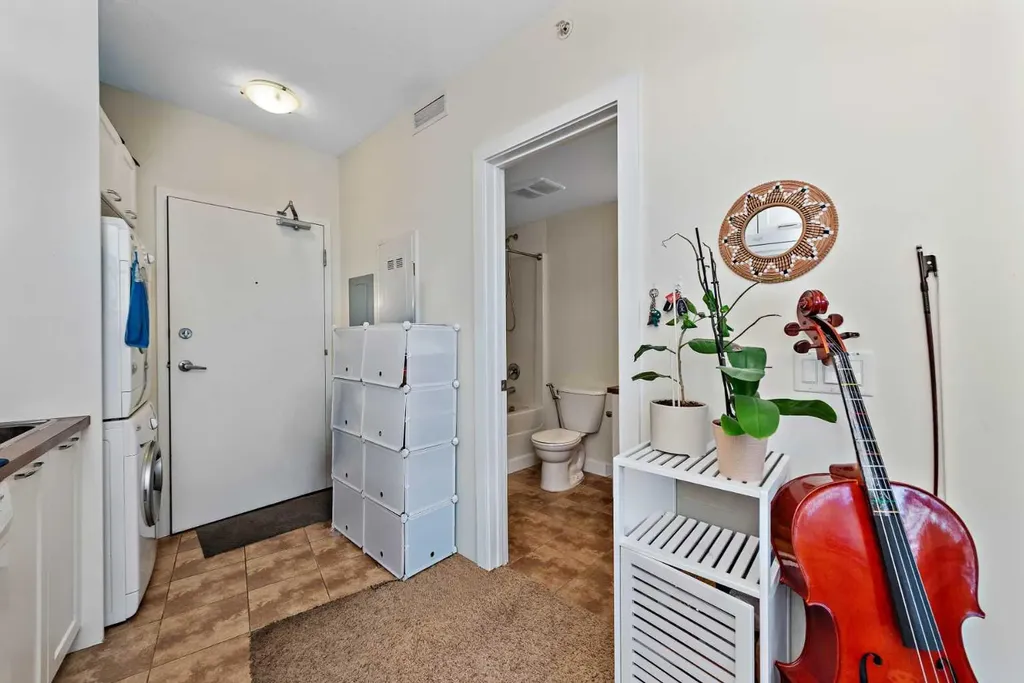 3830 Brentwood Road NW Calgary AB T2L 2J9