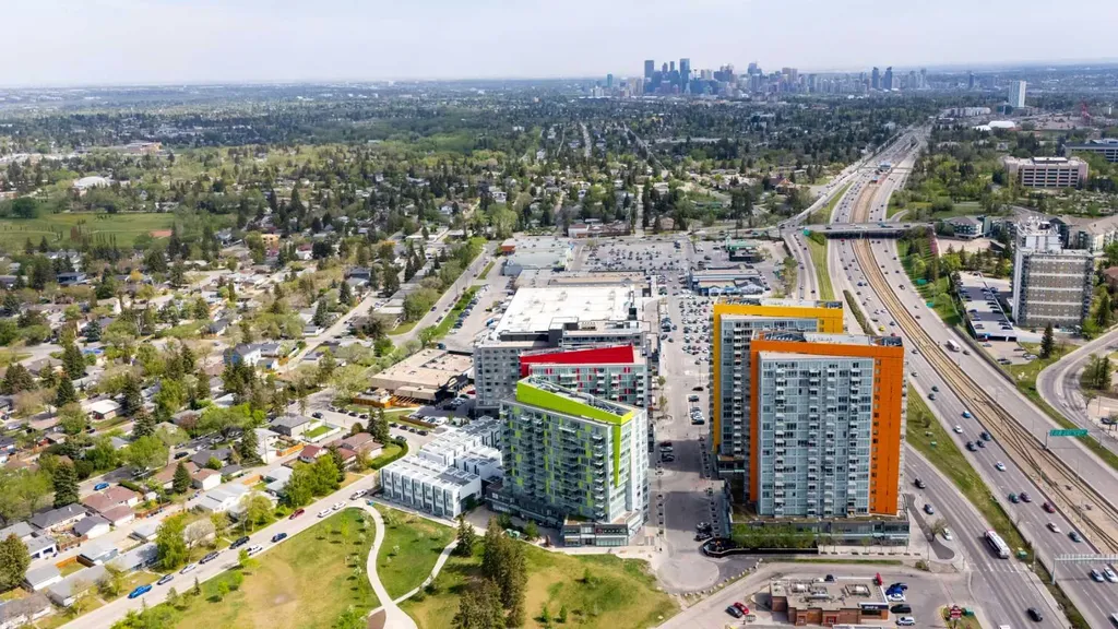 3830 Brentwood Road NW Calgary AB T2L 2J9