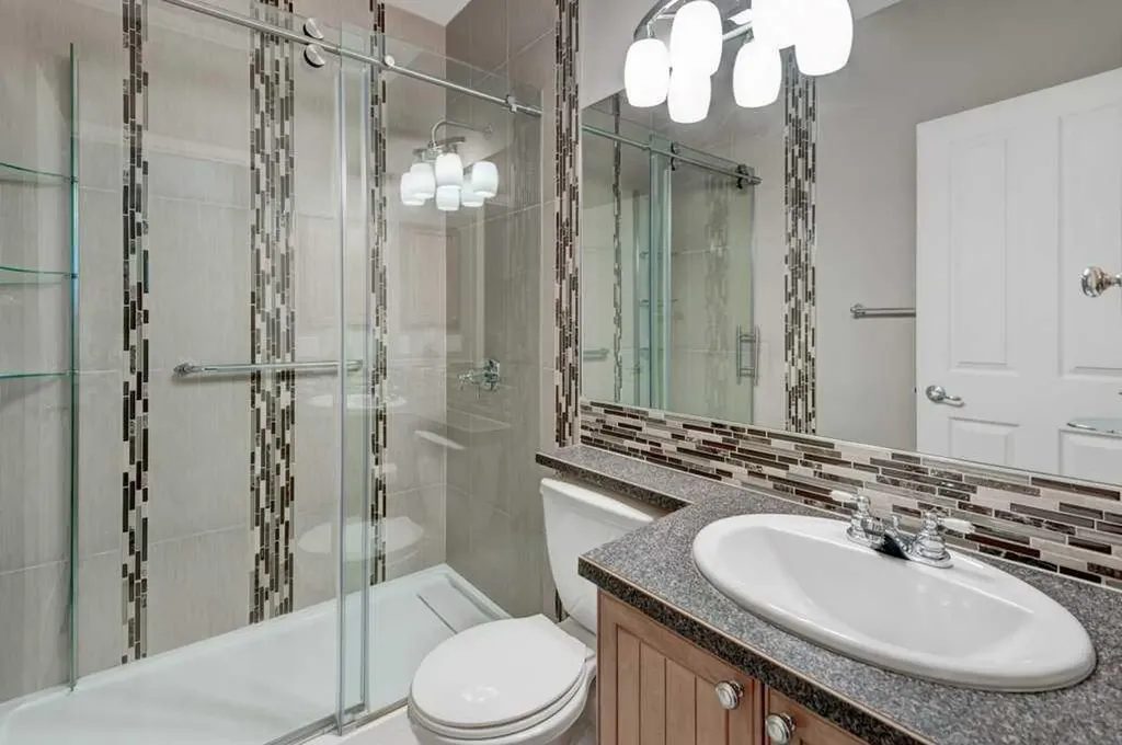37 Wentworth Gardens SW Calgary AB T3H 4L7