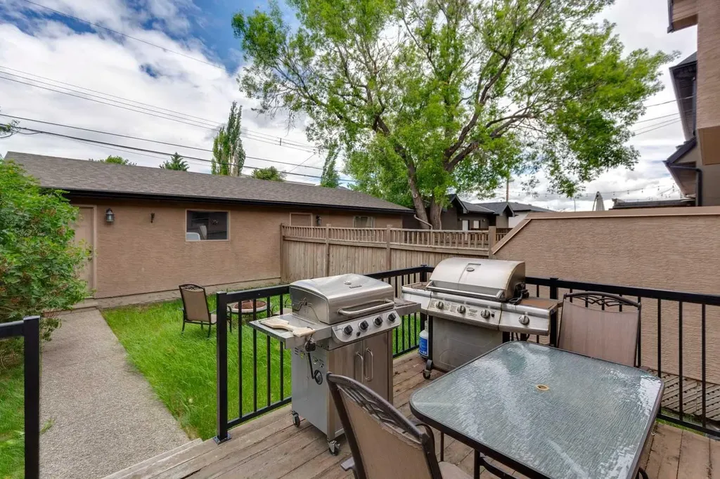 446 18 Avenue NE Calgary AB T2E 1N4