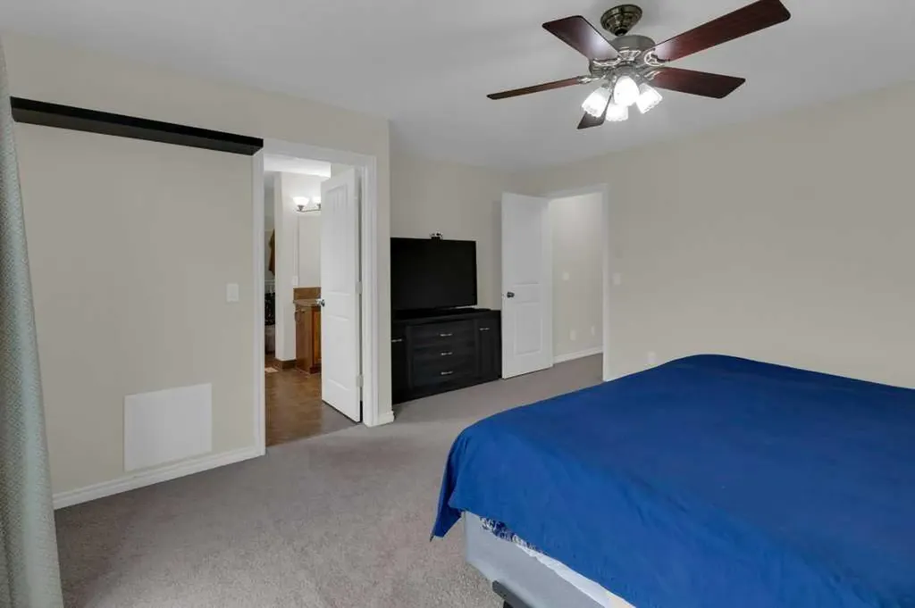 161 Hillcrest Boulevard Strathmore AB T1P0A3
