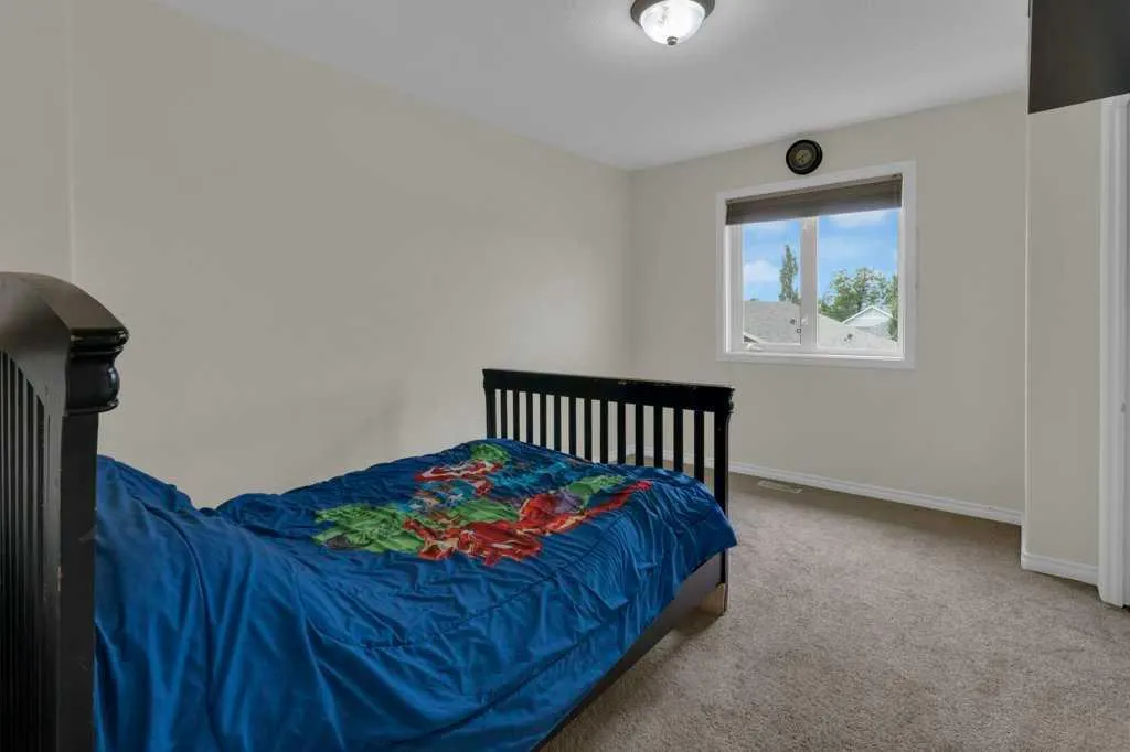 161 Hillcrest Boulevard Strathmore AB T1P0A3