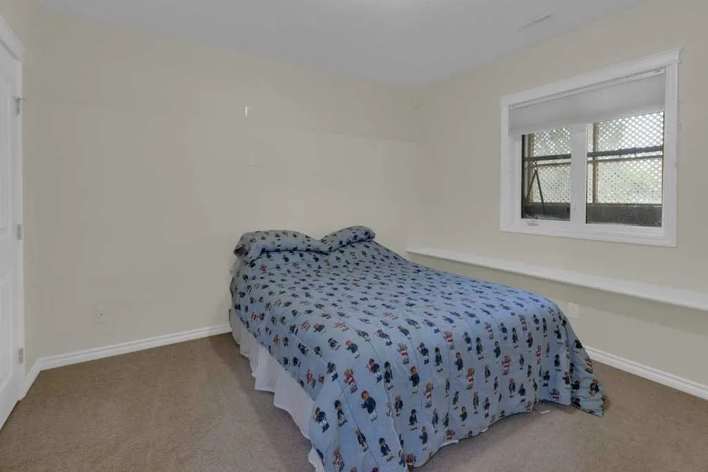161 Hillcrest Boulevard Strathmore AB T1P0A3