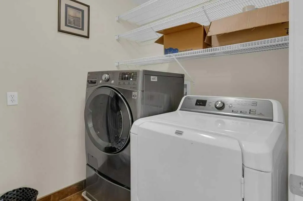161 Hillcrest Boulevard Strathmore AB T1P0A3