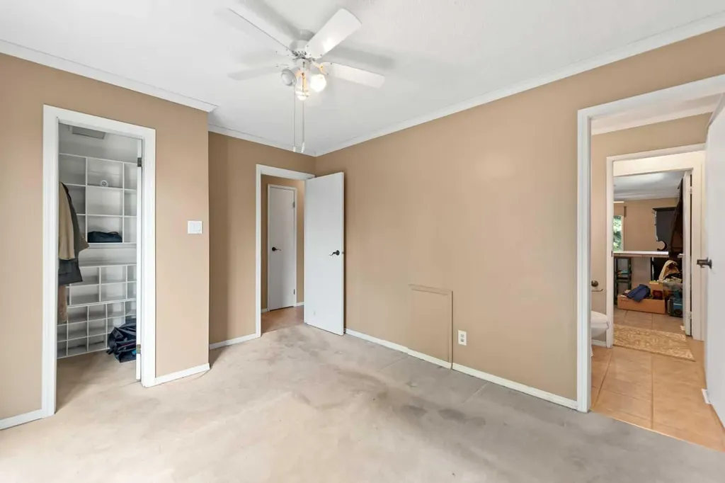 6756 Huntchester Road NE Calgary AB T2K 5E7