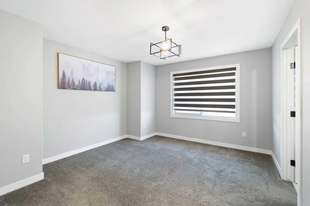 628 Edgefield Street Strathmore AB T1P 0H5