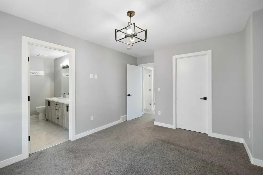 628 Edgefield Street Strathmore AB T1P 0H5