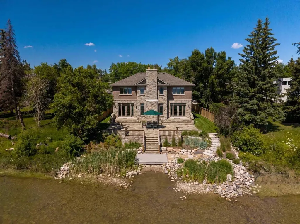 409 40 Avenue SW Calgary AB T2S 0X5