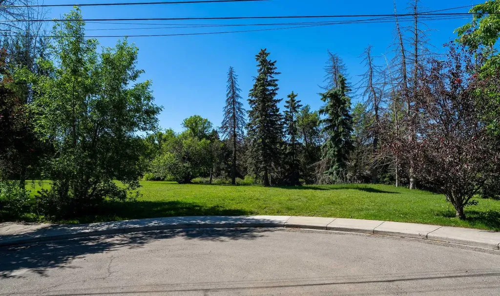 415 40 Avenue SW Calgary AB T2S 0X5