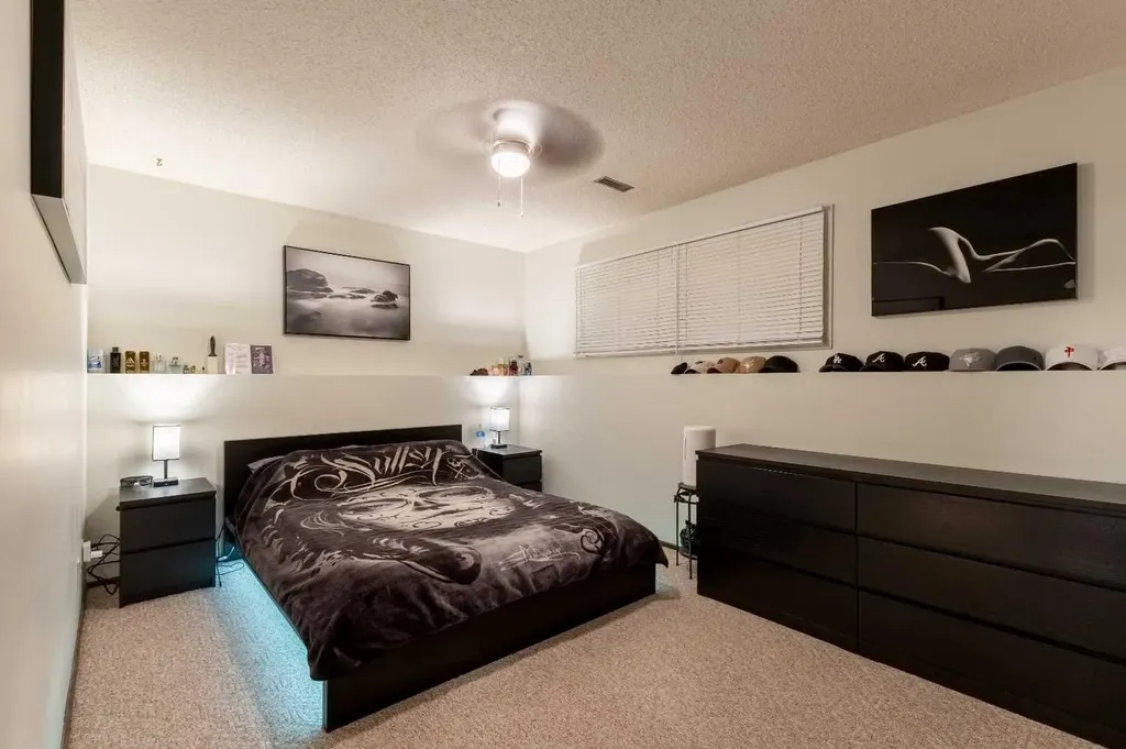309 19 Street N Lethbridge AB T1H 3K3