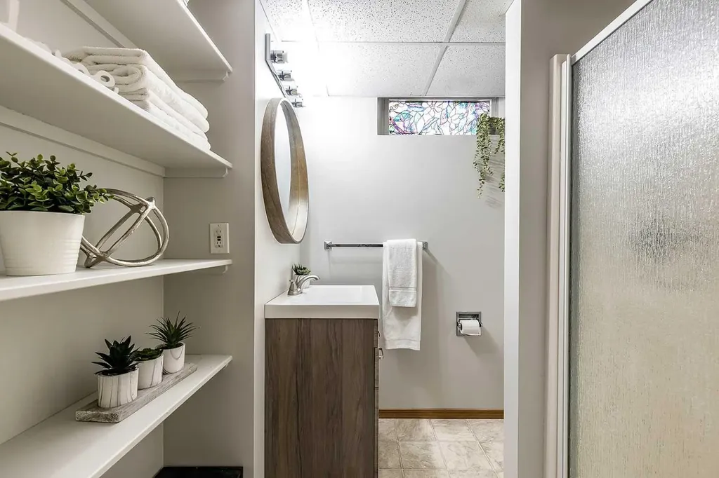 890 Hargrave Way NW Medicine Hat AB T1A 6Y9