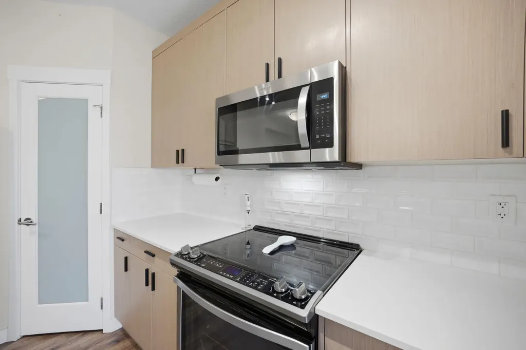 400 Auburn Meadows Common SE Calgary AB T3M3K7