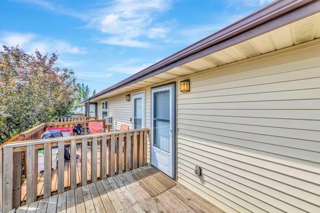 5219 57 Street Lloydminster AB T9V 0V4