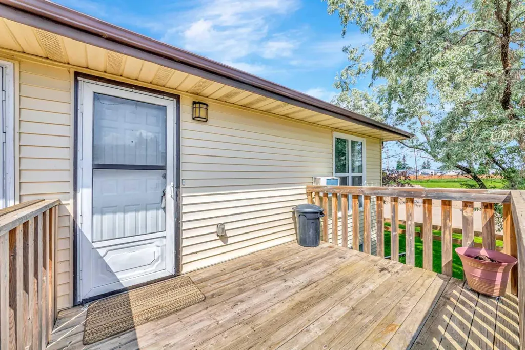 5219 57 Street Lloydminster AB T9V 0V4