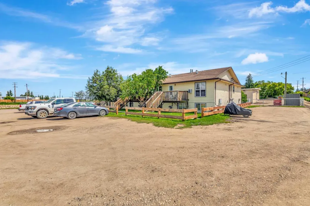 5219 57 Street Lloydminster AB T9V 0V4