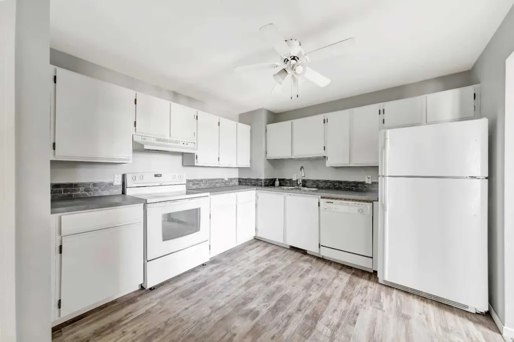 5219 57 Street Lloydminster AB T9V 0V4