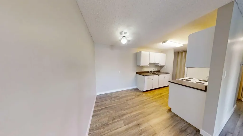 10028 105 Avenue Grande Prairie AB T8V1H1