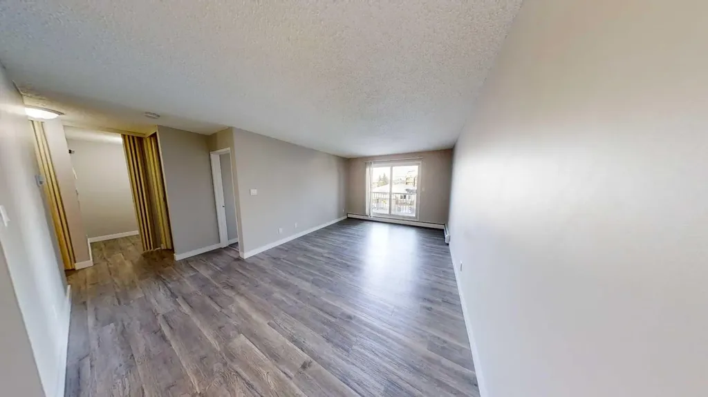 10028 105 Avenue Grande Prairie AB T8V1H1