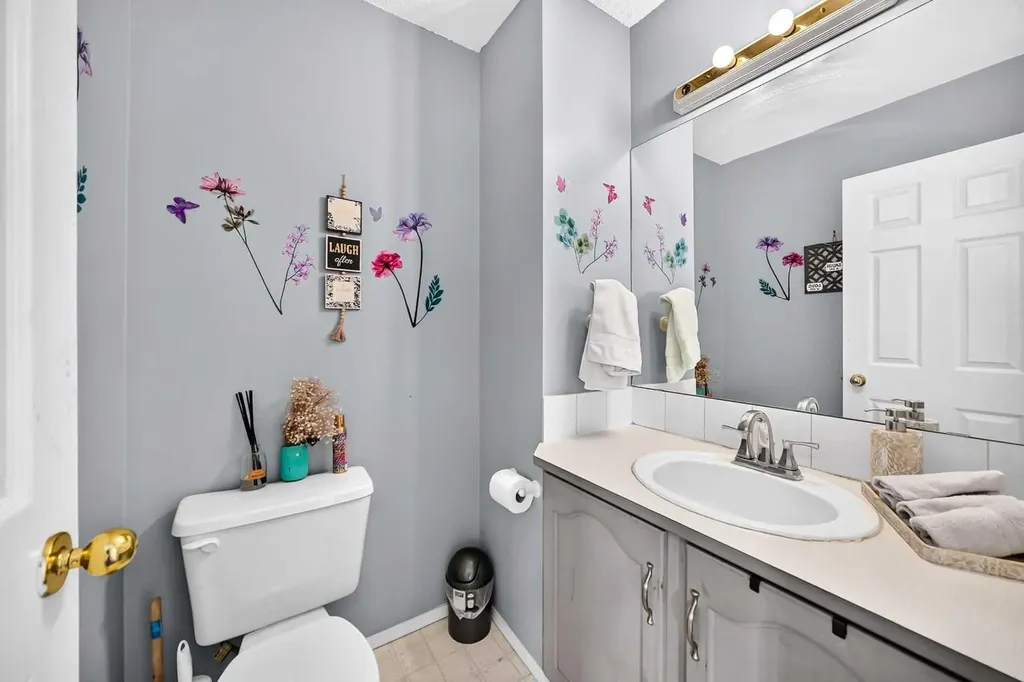 89 Bedford Manor NE Calgary AB T3K 4B8