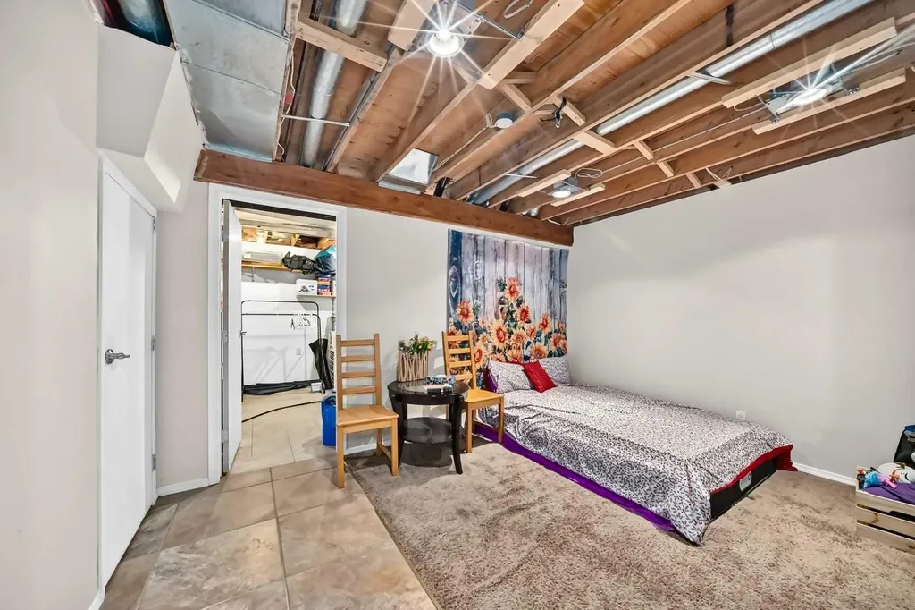 89 Bedford Manor NE Calgary AB T3K 4B8