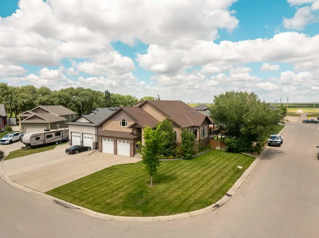 4639 62a Avenue Taber AB T1G 2J5